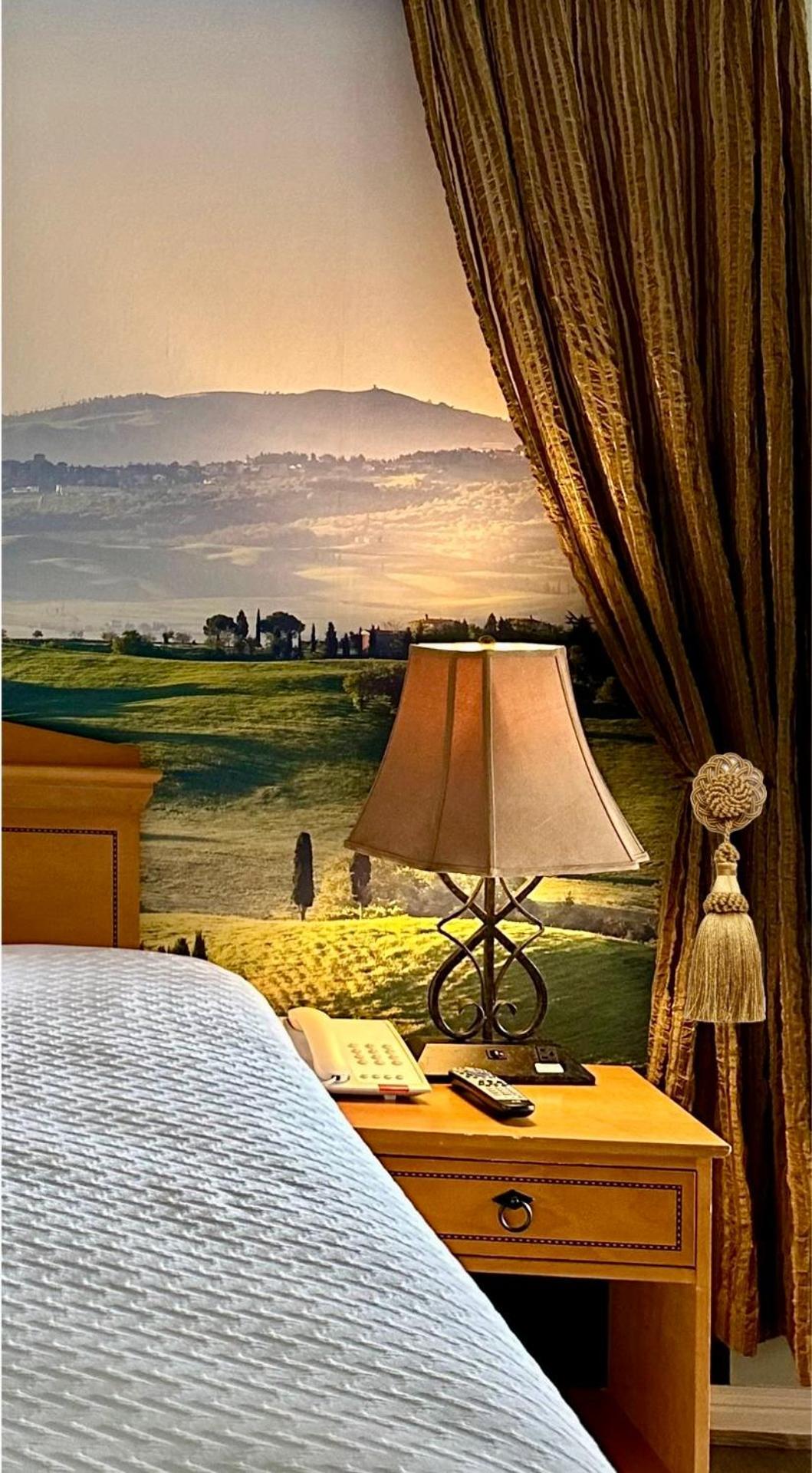 11 Central Napa Hotels Close to Hess Collection Museum