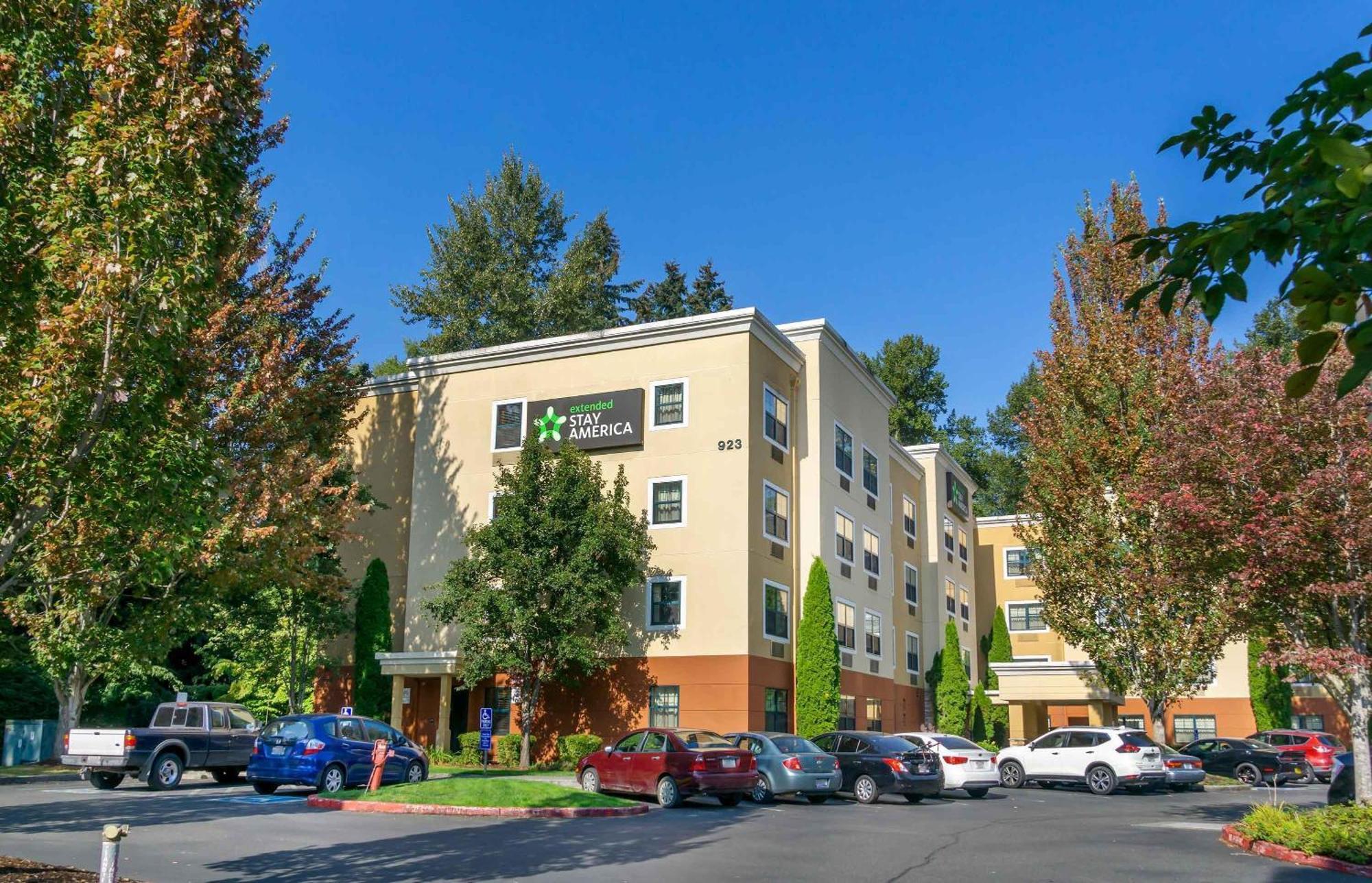 4 Smart 2-Star Hotels Near McCollum Pioneer Park Worth Booking