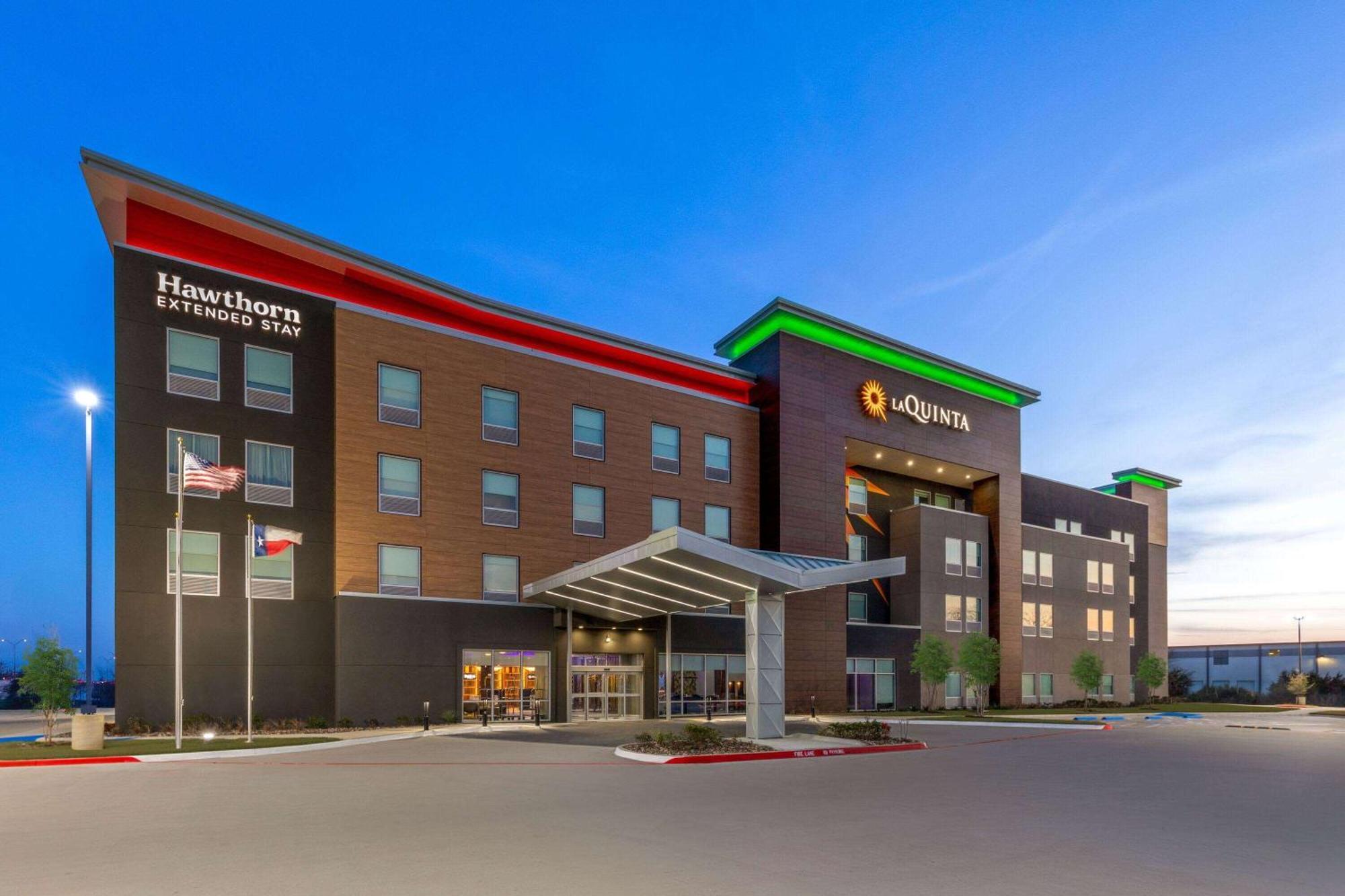 5 Budget Hotels Near Christ For the Nations Dallas Worth Booking